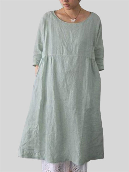 Sophisticated Dress with a Clean Classic Look