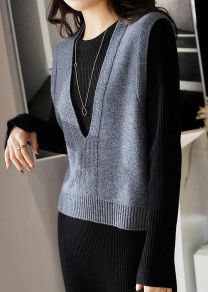 Well Tailored Coat with a Graceful Silhouette