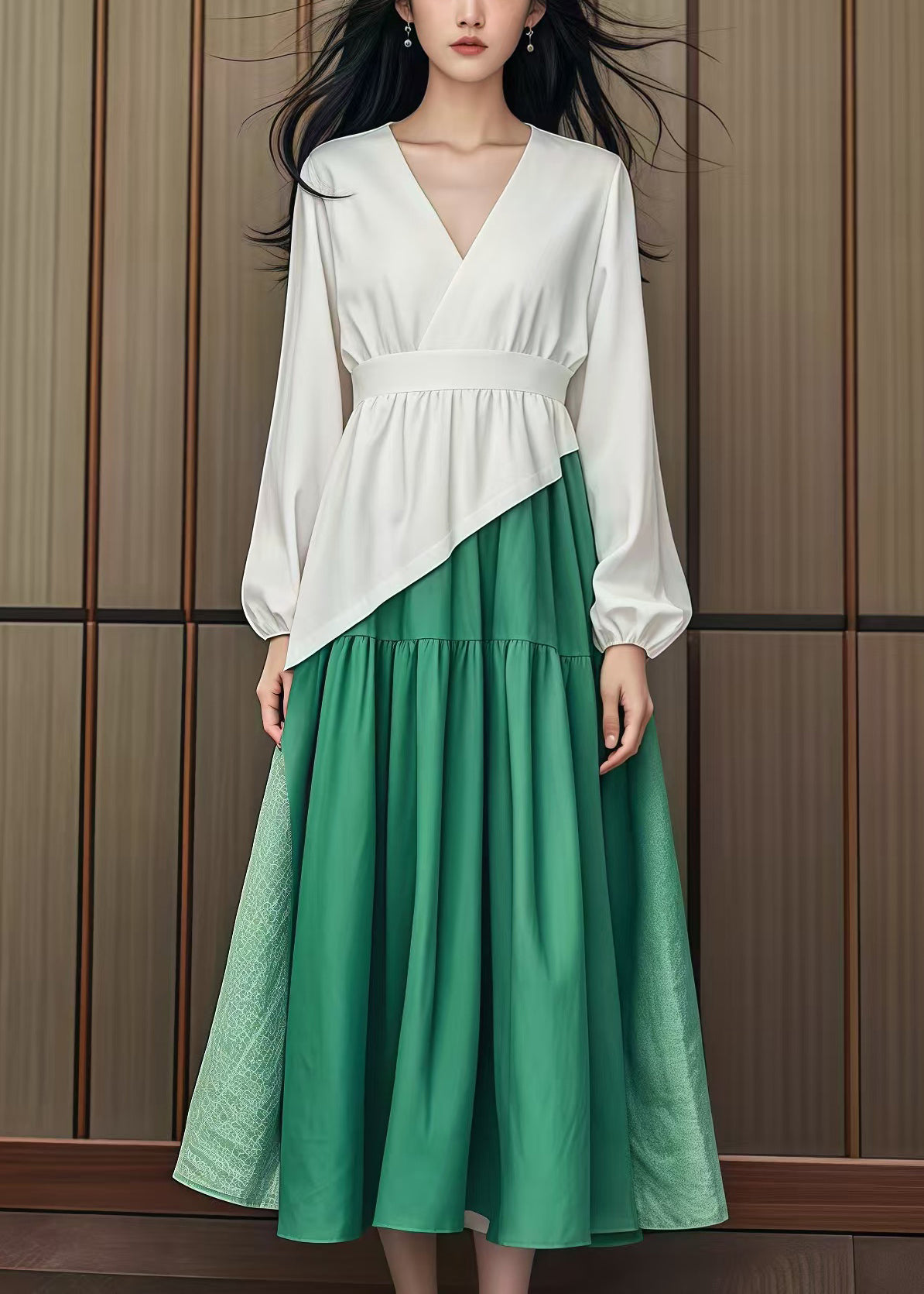 Well Tailored Dress with a Graceful Silhouette