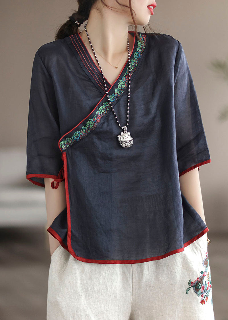 Beautifully Finished Shirt in a Timeless Design