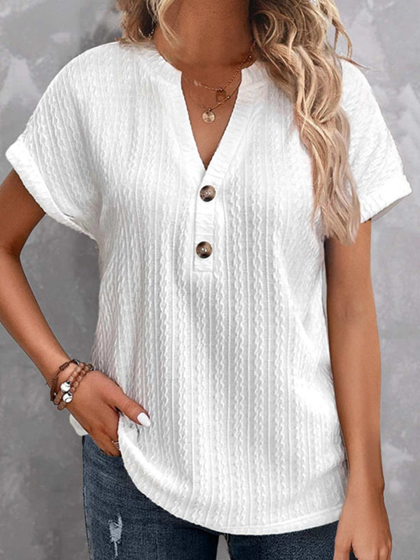 Beautifully Finished T-Shirt in a Timeless Design