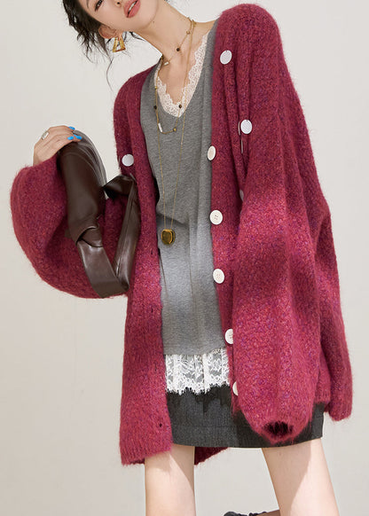Well Tailored Cardigan with a Graceful Silhouette