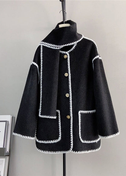 Well Tailored Coat with a Graceful Silhouette