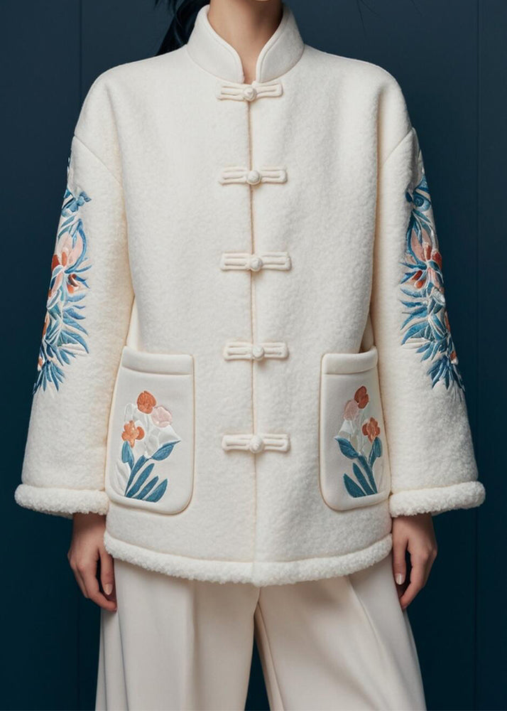 Sophisticated Coat with a Clean Classic Look