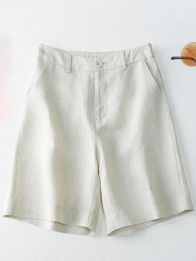 Sophisticated Garment with a Clean Classic Look