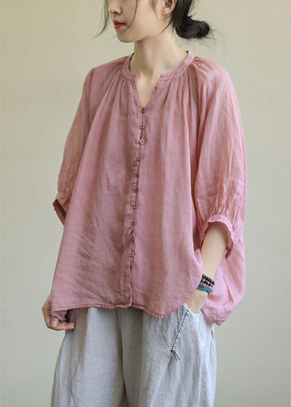 Well Tailored Blouse with a Graceful Silhouette