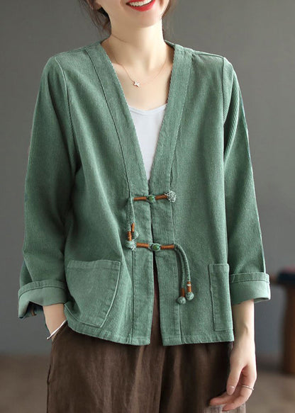Elegantly Styled Coat for Everyday Wear