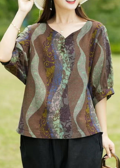 Well Tailored Shirt with a Graceful Silhouette