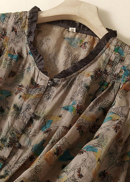 Effortlessly Elegant Top with a Timeless Design