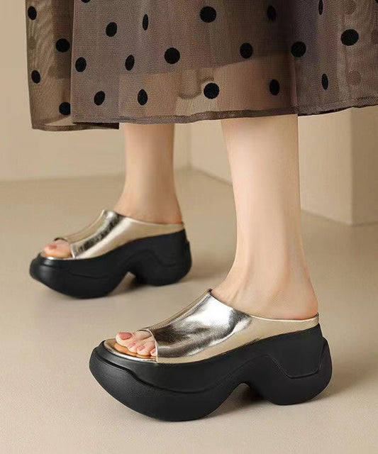 Chic Orthopedic Sandals with Unique Design