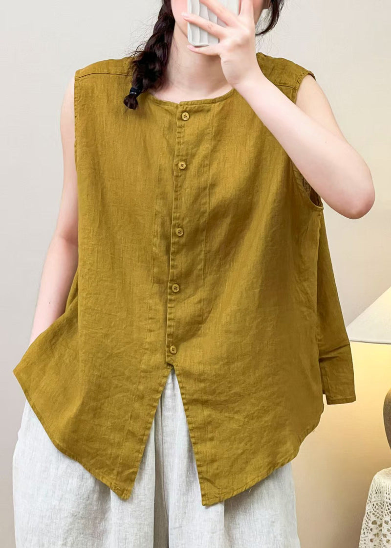Sophisticated Blouse with a Clean Classic Look