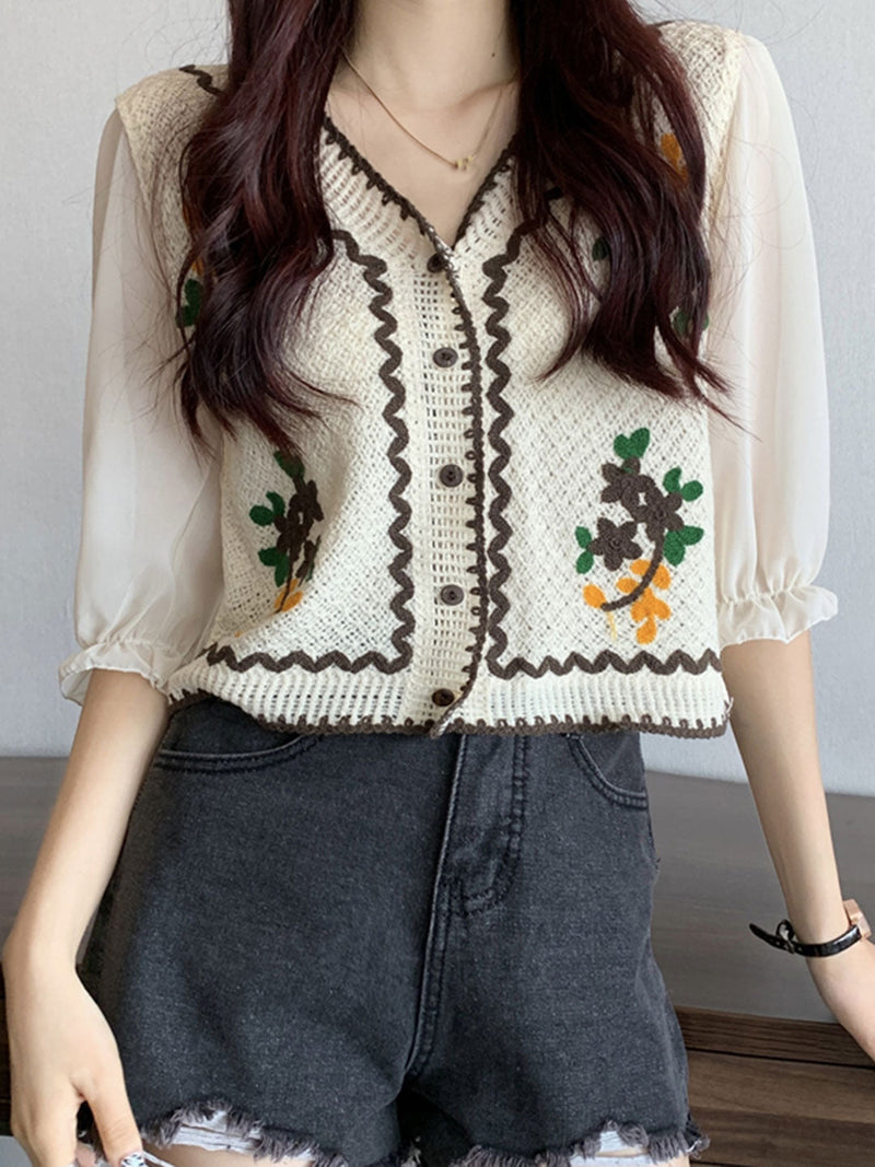 Effortlessly Elegant Top with a Timeless Design