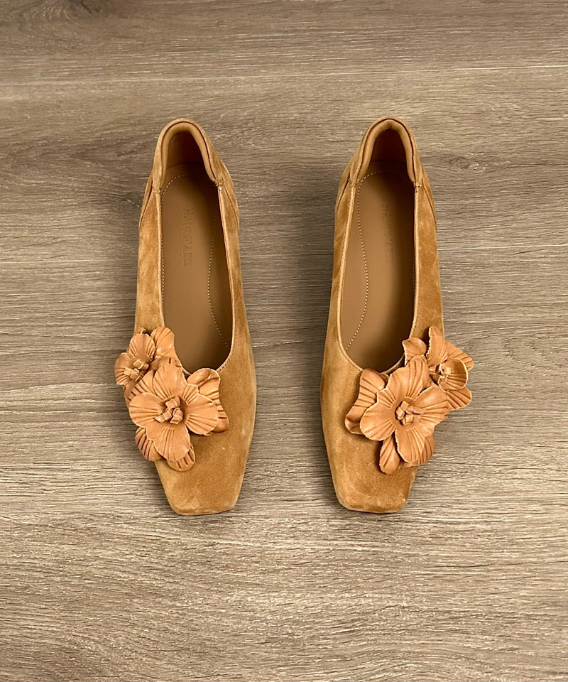 Graceful Orthopedic Heels for Modern Look