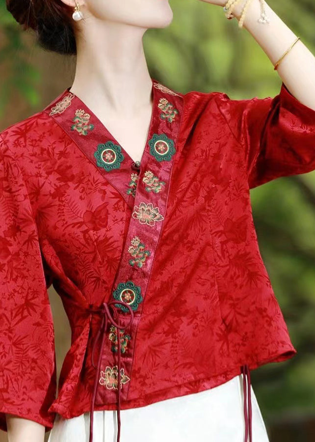 Beautifully Crafted Top in a Classic Style
