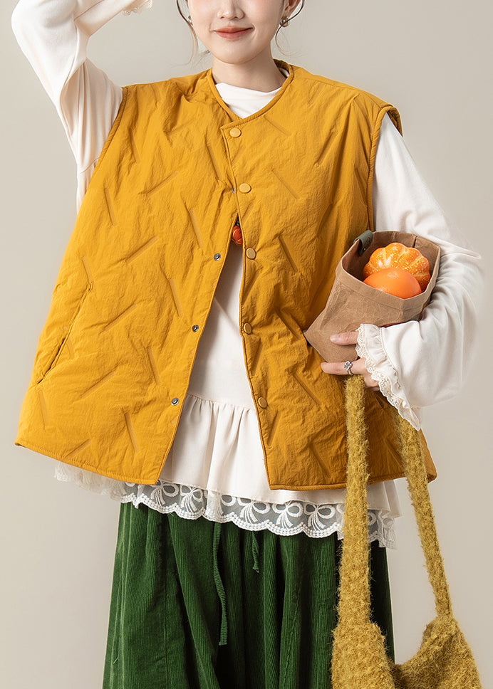 Beautifully Finished Coat in a Timeless Design
