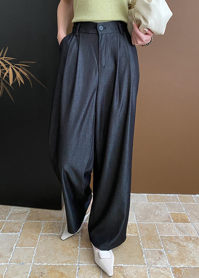 Sophisticated Pants with a Clean Classic Look