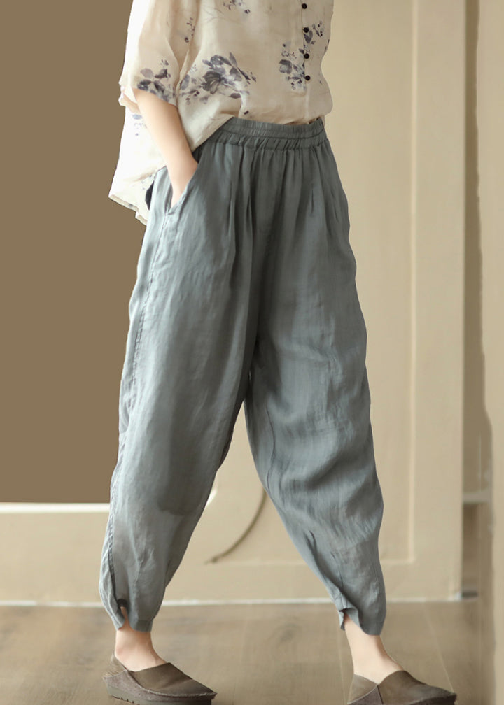 Well Tailored Pants with a Graceful Silhouette