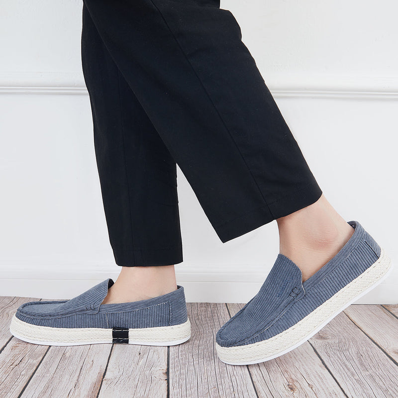 Chic Orthopedic Loafers with Unique Design
