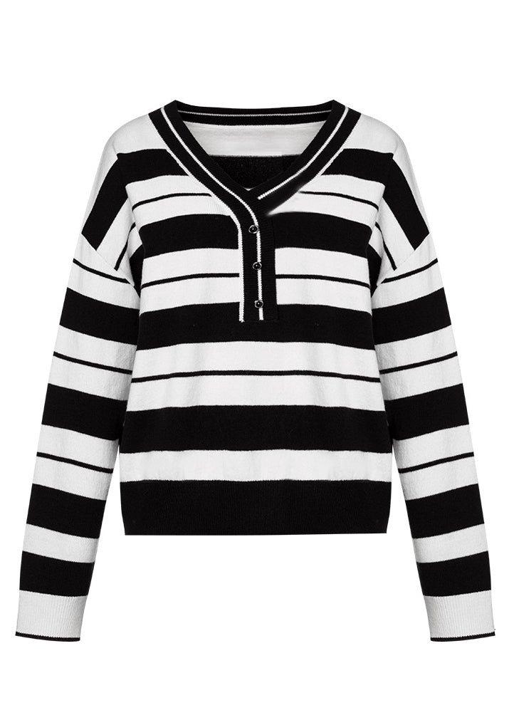 Beautifully Finished Sweater in a Timeless Design
