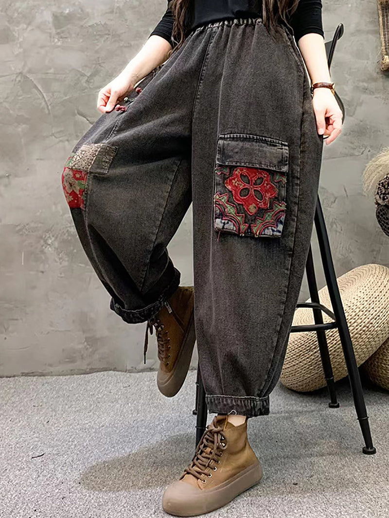 Effortlessly Elegant Pants with a Timeless Design