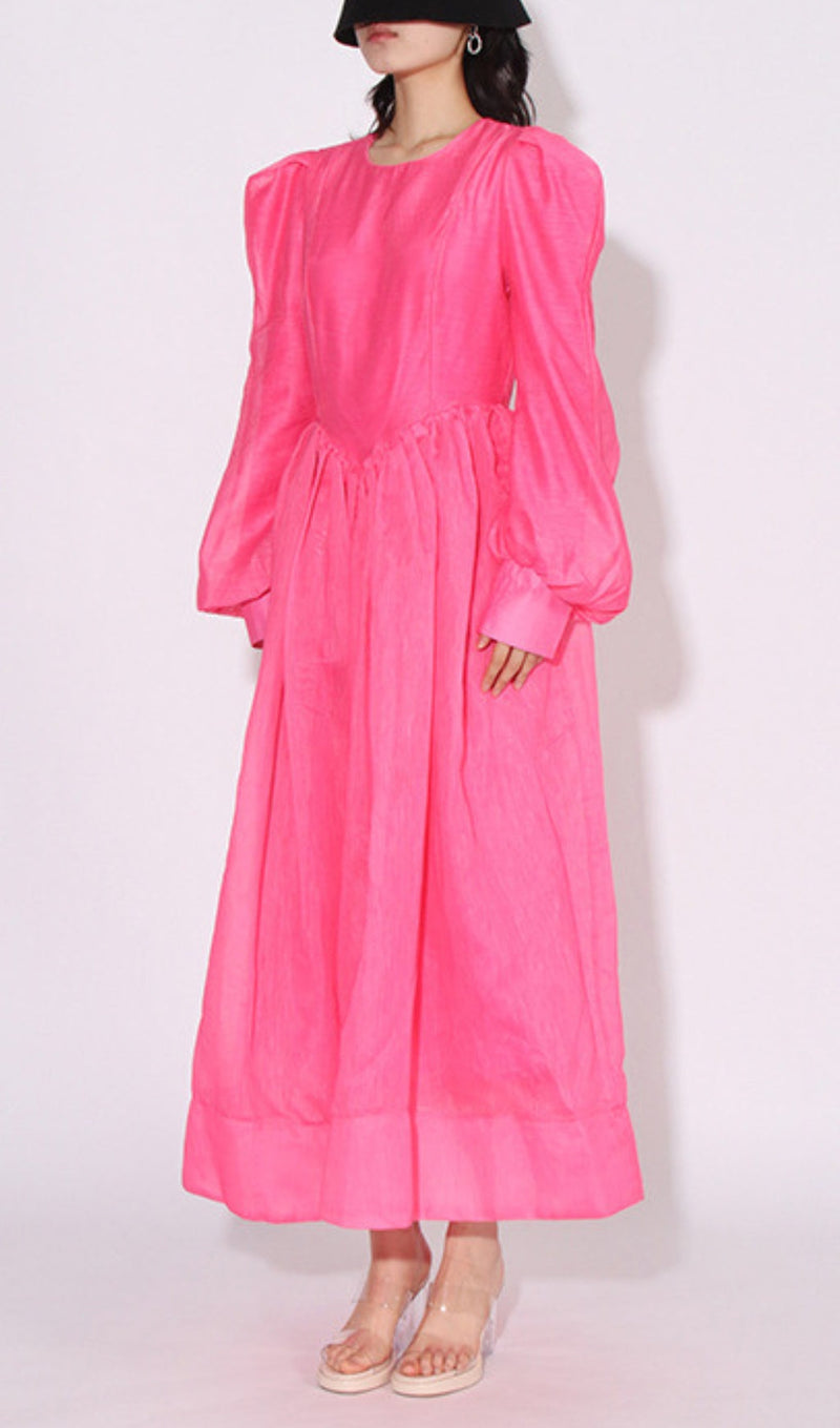 Classic Vintage & Enduringly Stylish Dress