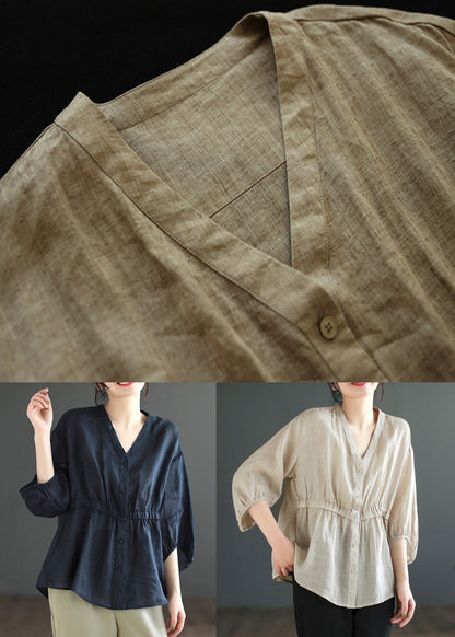 Well Tailored Top with a Graceful Silhouette