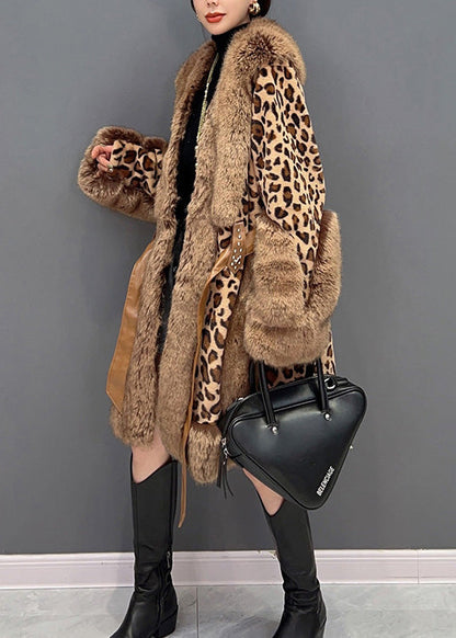 Classic Vintage Coat with a Flattering Fit