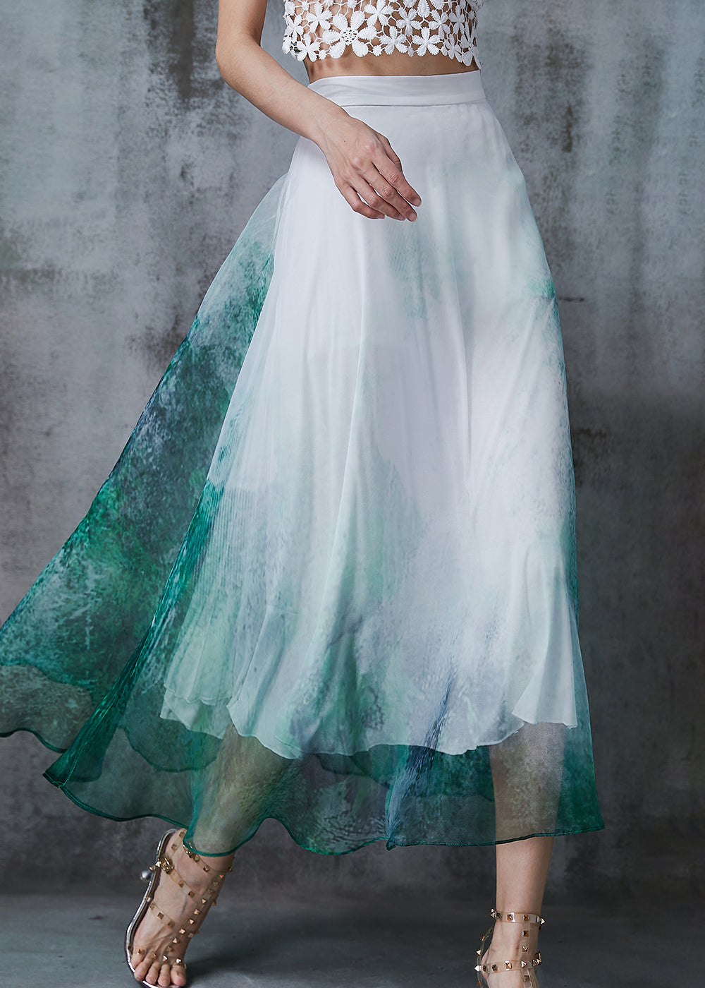 Classic Vintage Garment with a Flattering Fit
