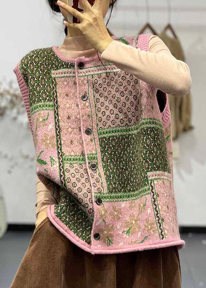 Gracefully Styled Coat for Any Occasion