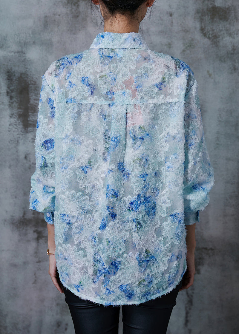 Well Tailored Shirt with a Graceful Silhouette