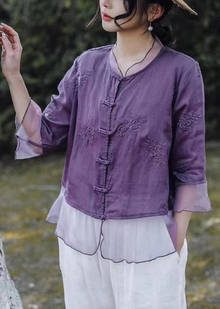 Beautifully Finished Blouse in a Timeless Design