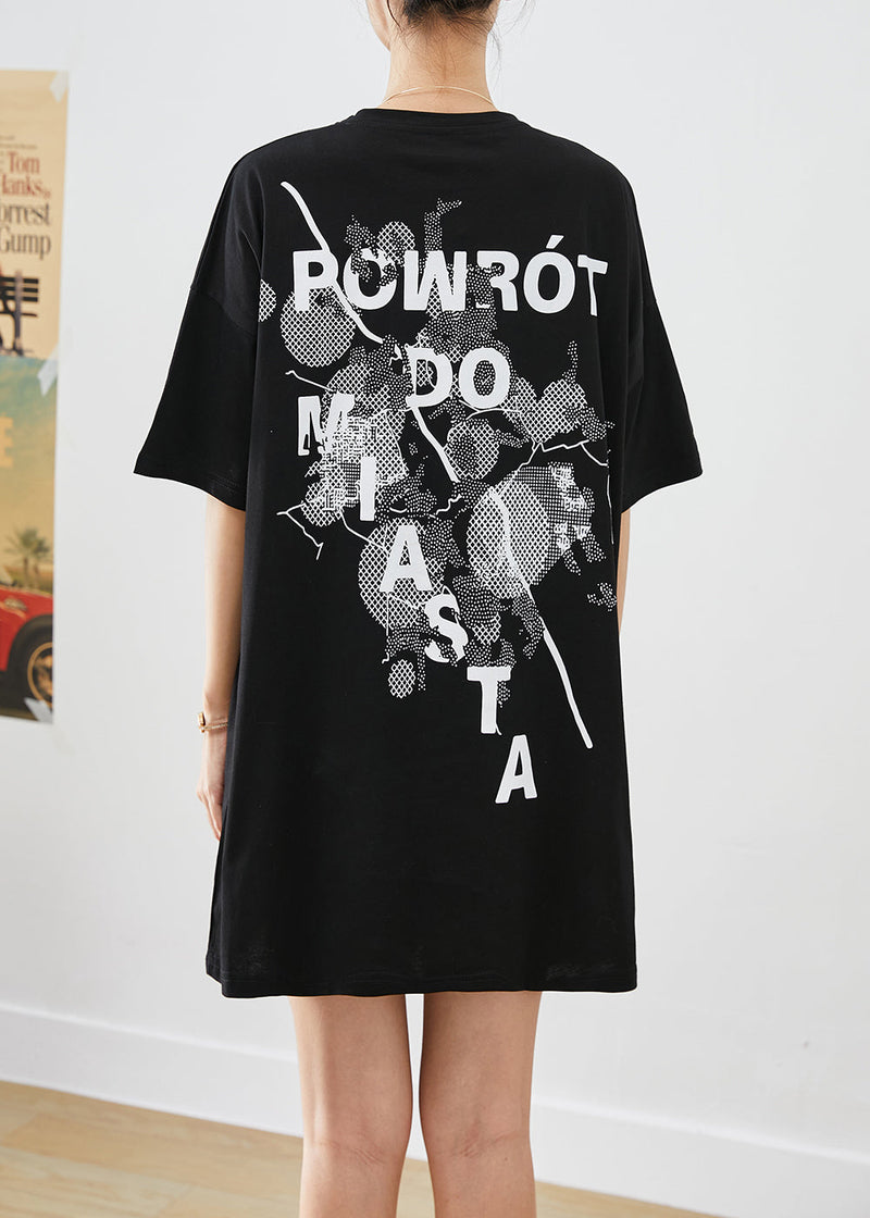 Well Tailored Top with a Graceful Silhouette
