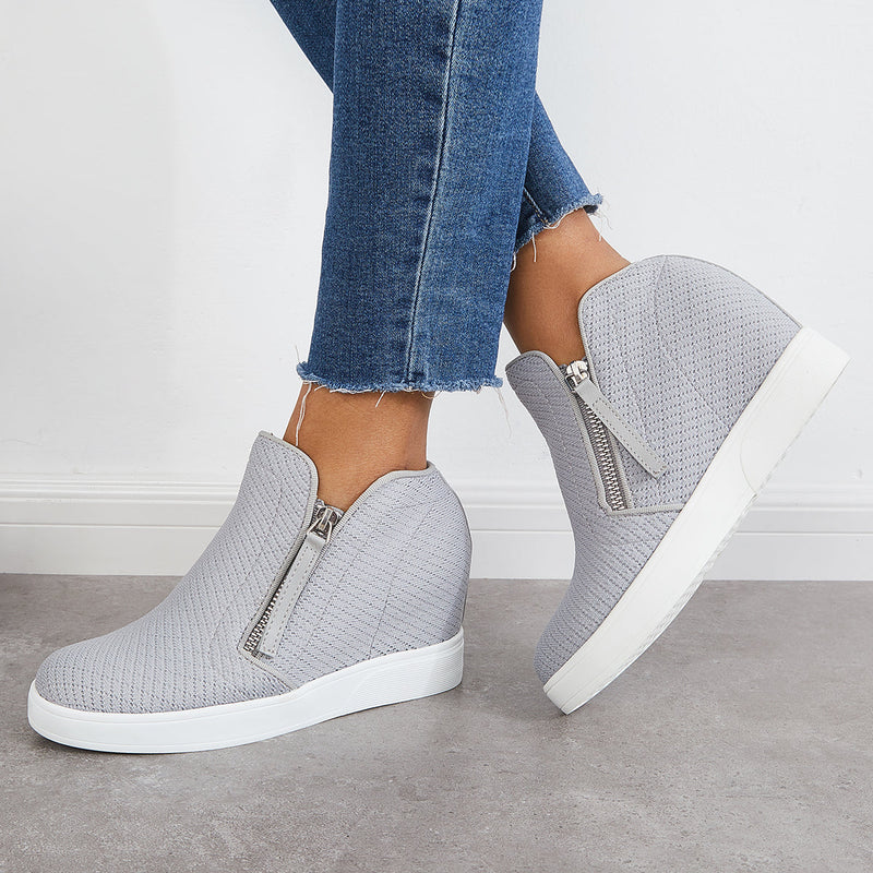 Classic Orthopedic Sneakers with Timeless Style