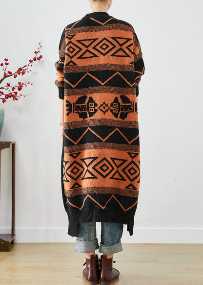 Well Tailored Cardigan with a Graceful Silhouette