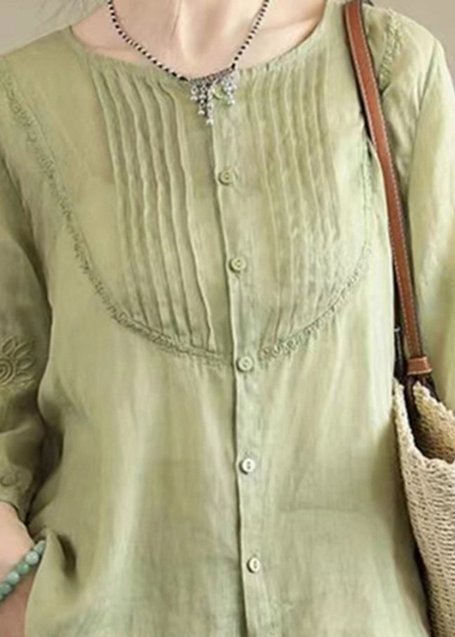 Beautifully Finished Top in a Timeless Design