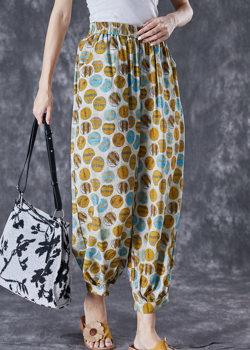 Well Tailored Pants with a Graceful Silhouette
