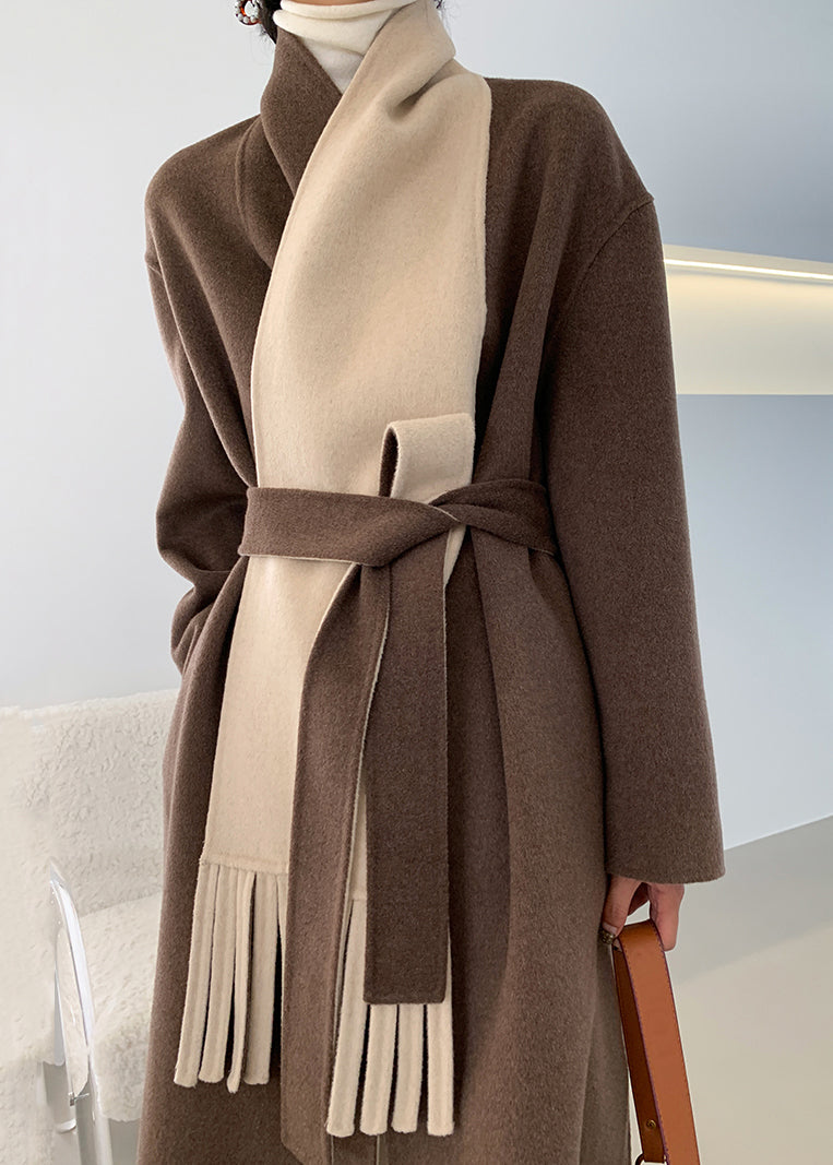Well Tailored Coat with a Graceful Silhouette