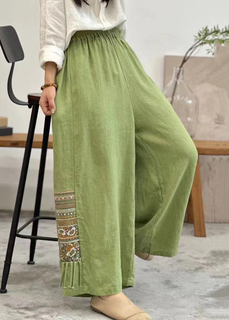 Classic Vintage Pants with a Flattering Fit