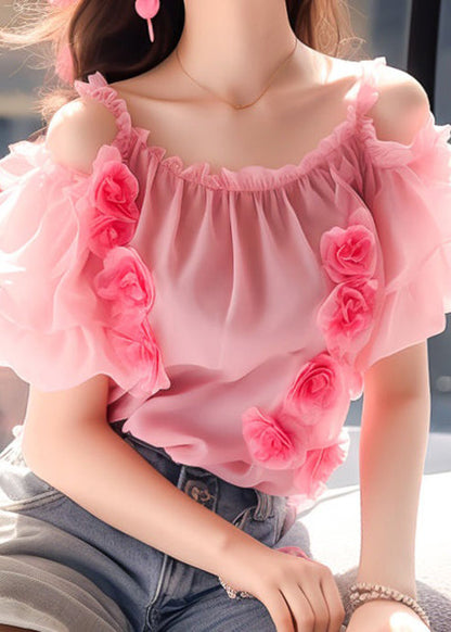 Well Tailored Top with a Graceful Silhouette