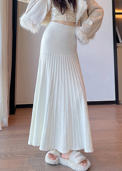 Effortlessly Elegant Garment with a Timeless Design