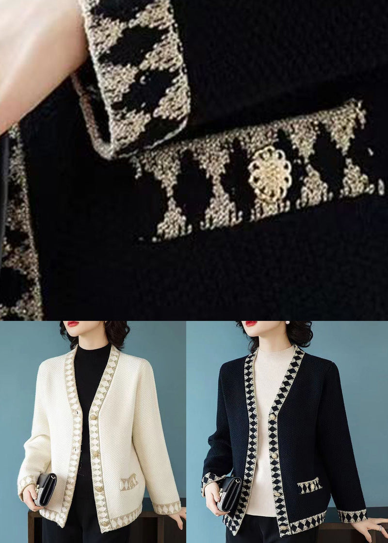 Classic Vintage Coat with a Flattering Fit