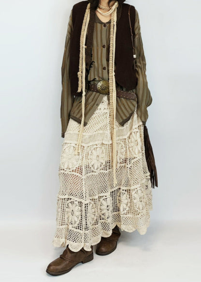 Effortlessly Elegant Garment with a Timeless Design
