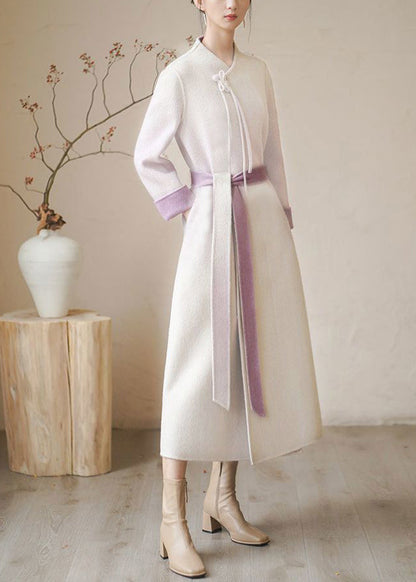 Beautifully Finished Coat in a Timeless Design