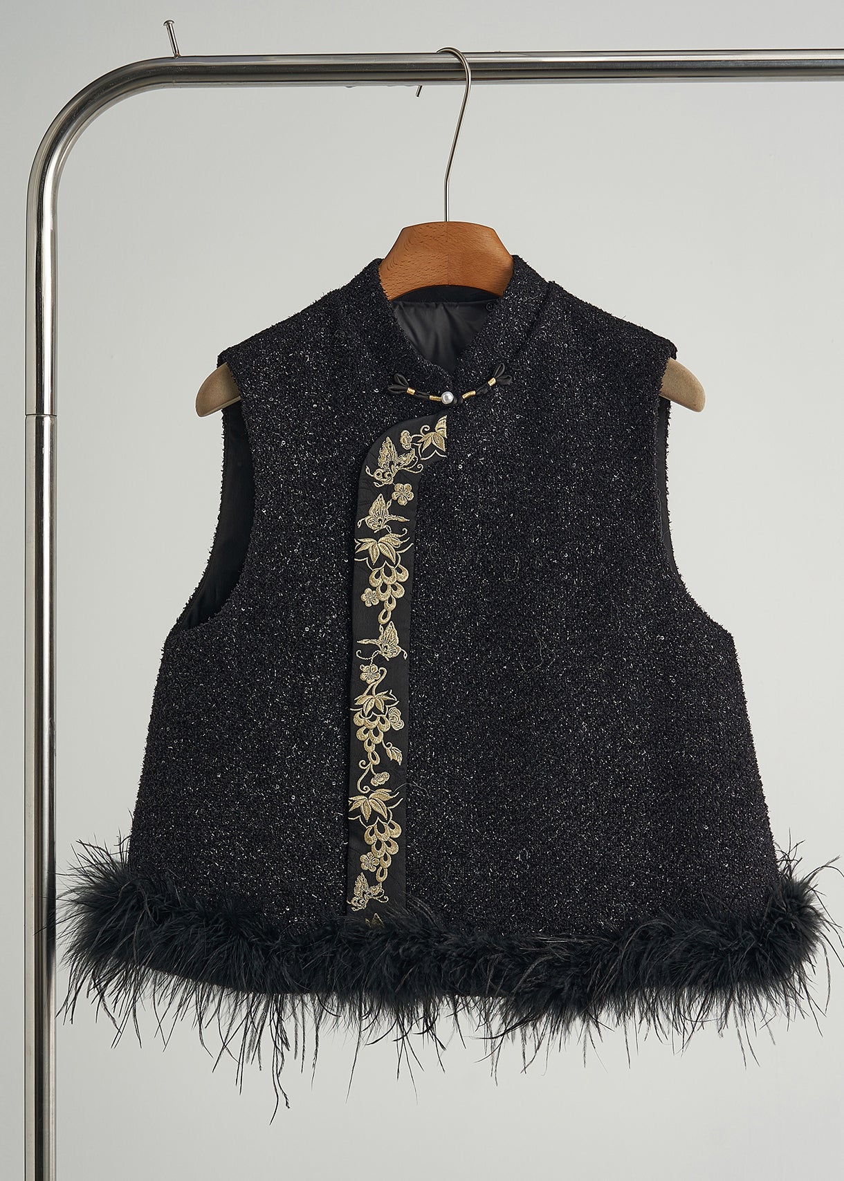 Gracefully Styled Garment for Any Occasion