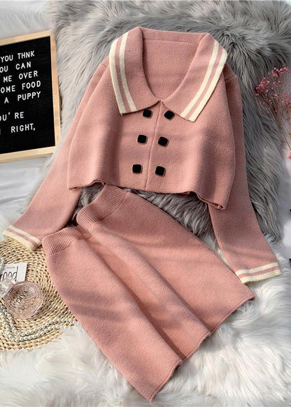 Effortlessly Elegant Sweater with a Timeless Design