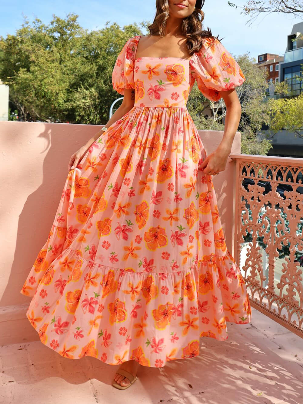 Sophisticated Dress with a Clean Classic Look
