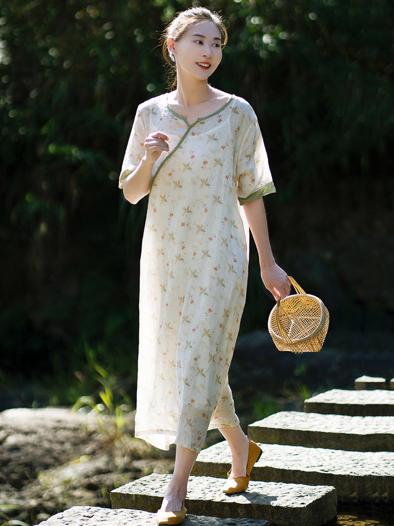 Classic Vintage & Enduringly Stylish Dress