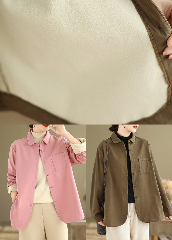 Well Tailored Coat with a Graceful Silhouette