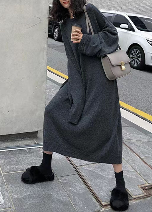 Classic Vintage Sweater with a Flattering Fit