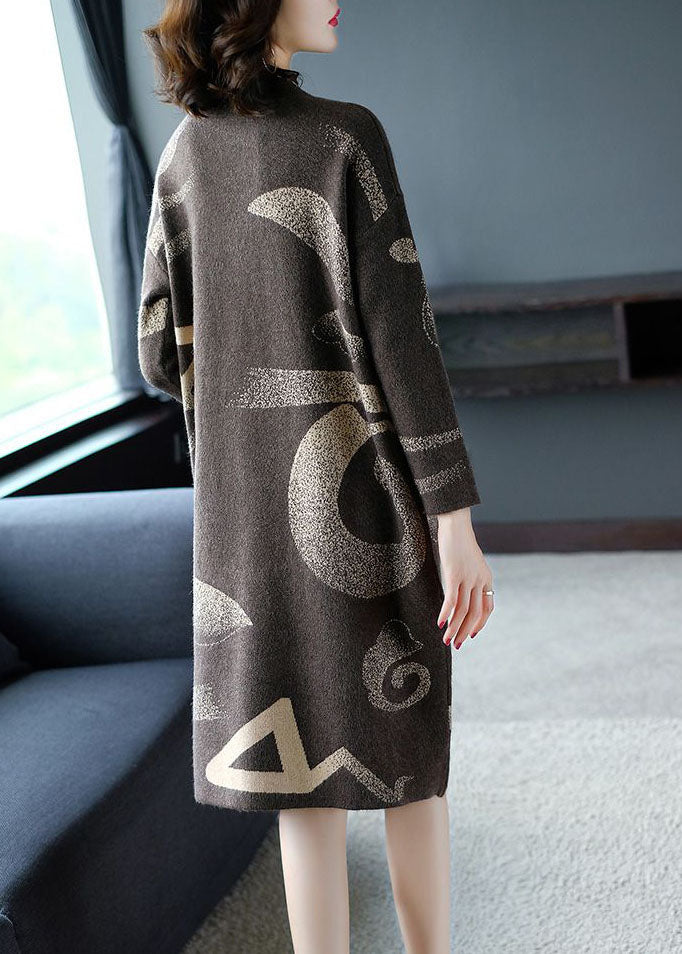 Beautifully Finished Sweater in a Timeless Design